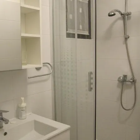 Zaglav Iva Apartamento *
